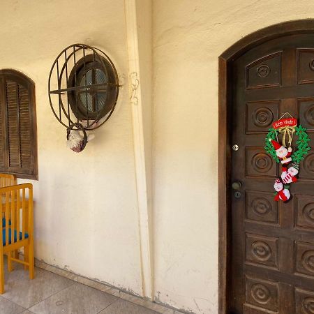 Casa Confortavel Com Excelente Localizacao 阿拉亚尔-杜卡布 外观 照片