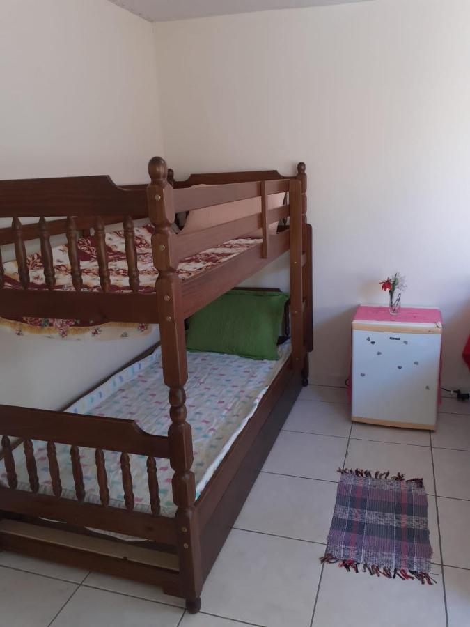 Casa Confortavel Com Excelente Localizacao 阿拉亚尔-杜卡布 外观 照片