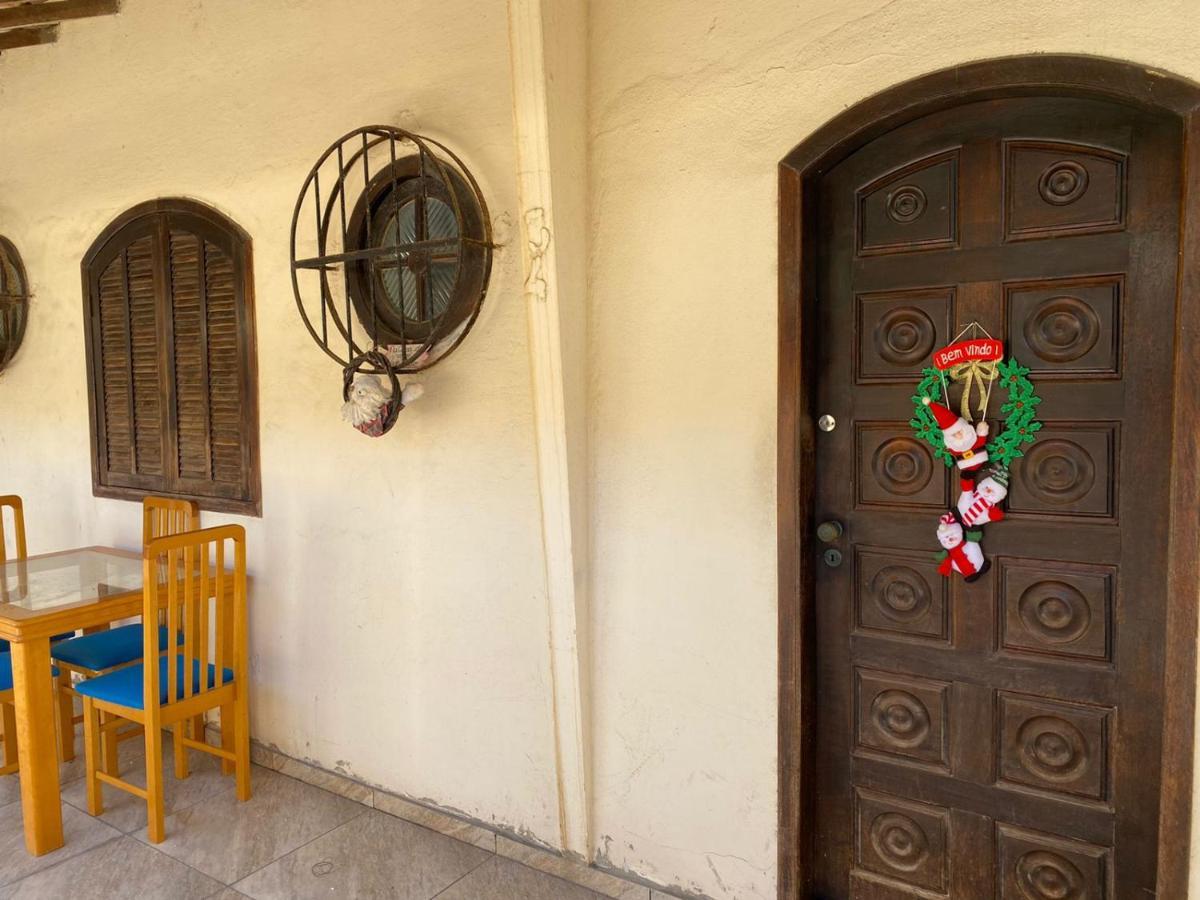Casa Confortavel Com Excelente Localizacao 阿拉亚尔-杜卡布 外观 照片